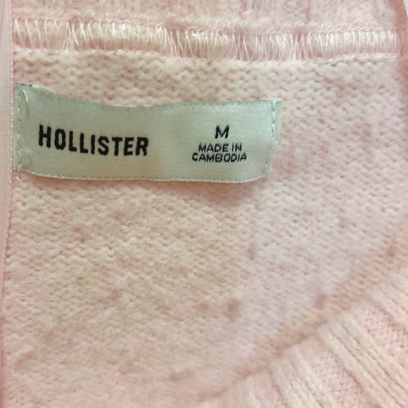 Holister Women's off-shoulder Pink Sweater - Picture 2 of 2